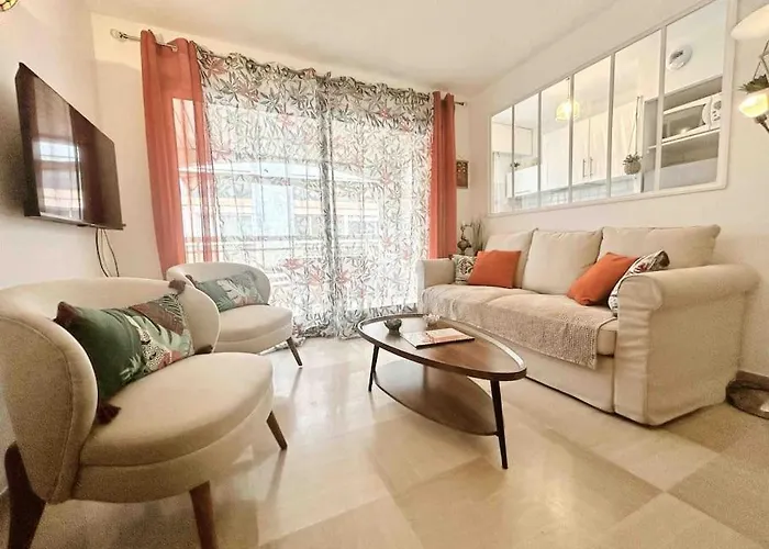 La Petite Louisiane : 4 Prs, 300 M Plages