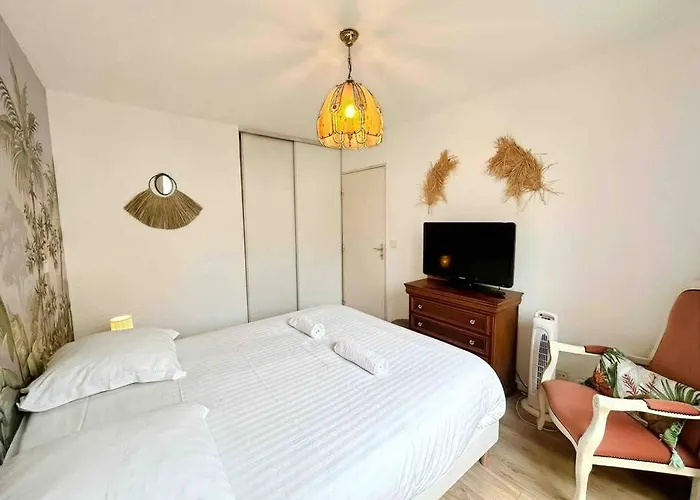 La Petite Louisiane : 4 Prs, 300 M Plages *